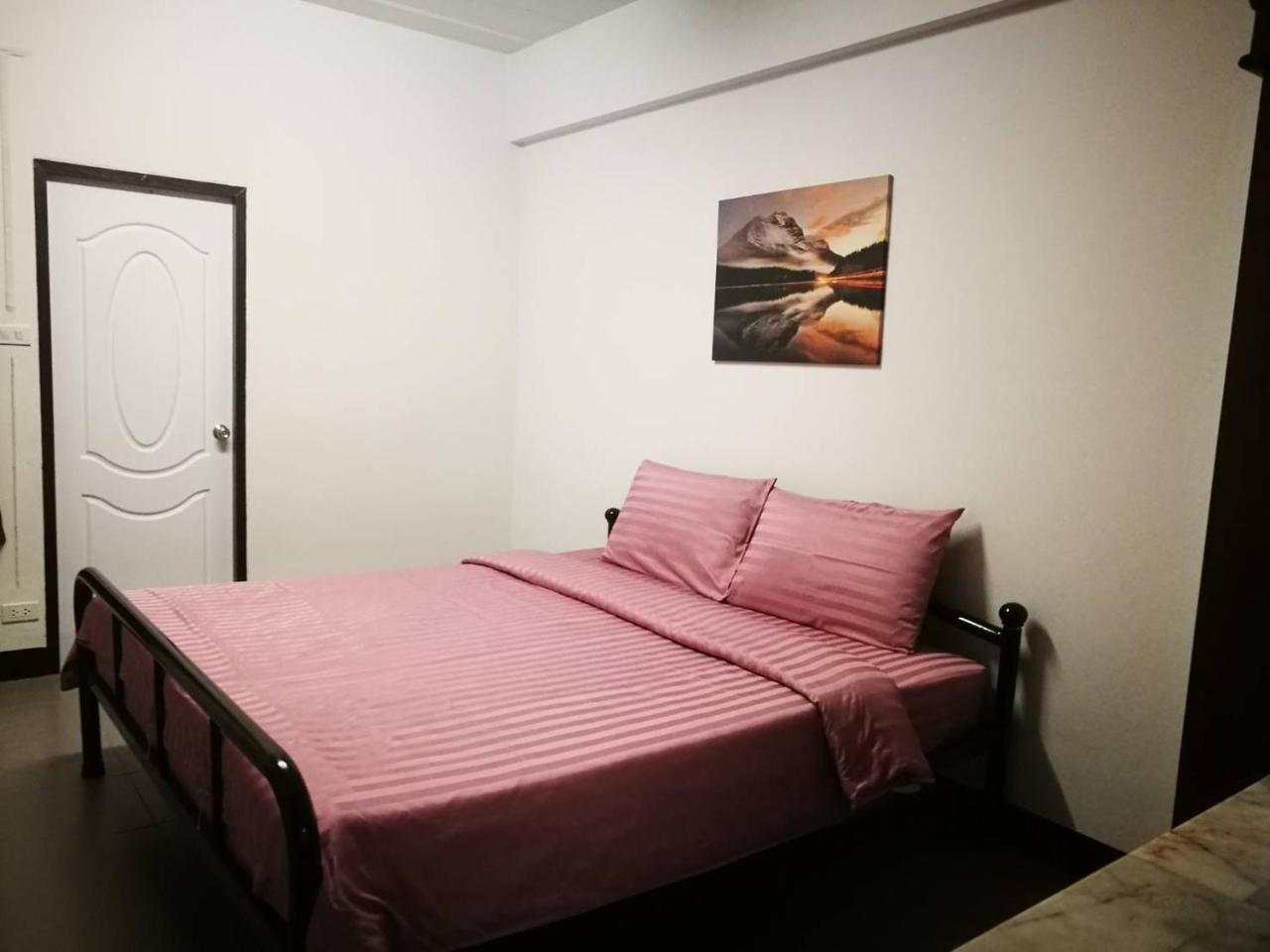 Duangdren Apartment Chiang Mai Eksteriør bilde